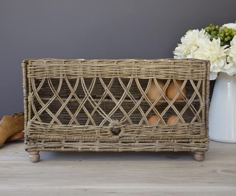 Wall hook racks, coat rack, wicker and rattan baskets and memo boards