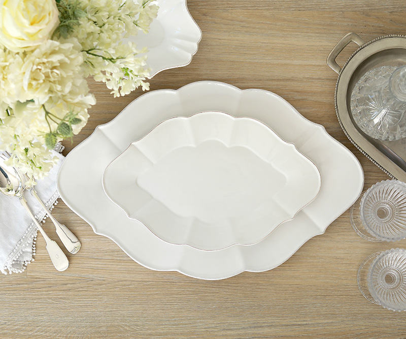 Tableware available online ships Australia wide.