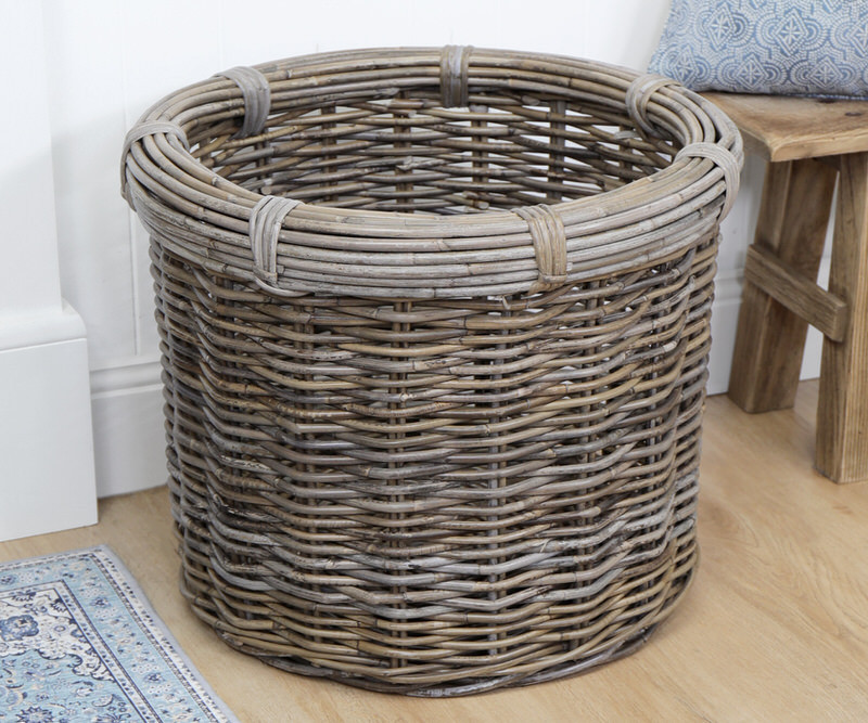 Large Chesterfield Round Rattan Basket