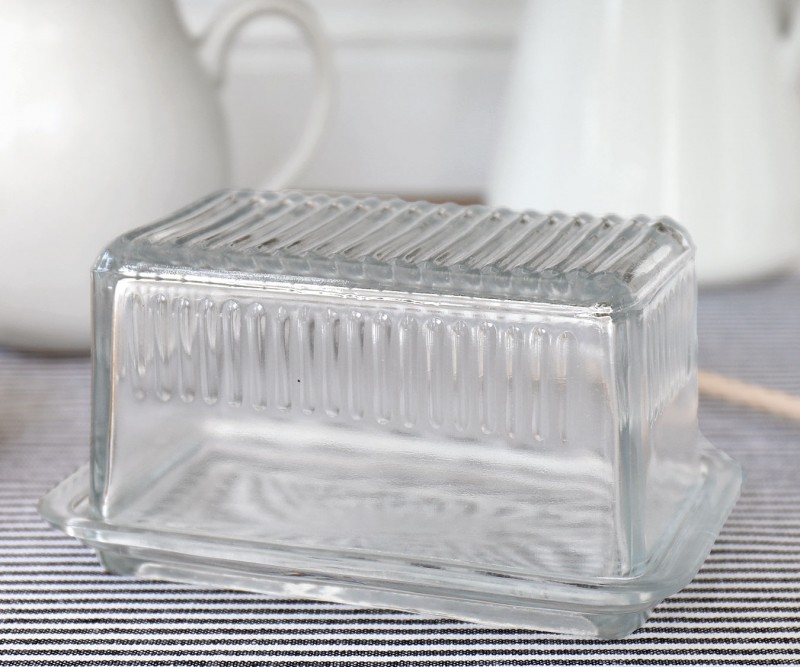 Kitchen accessories available online from French Knot.