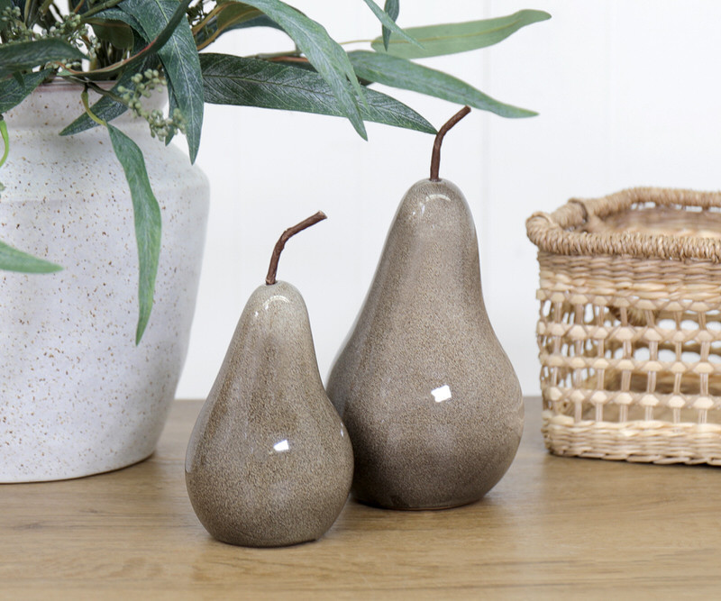 Large Colo Vale Ceramic Pear - Chestnut