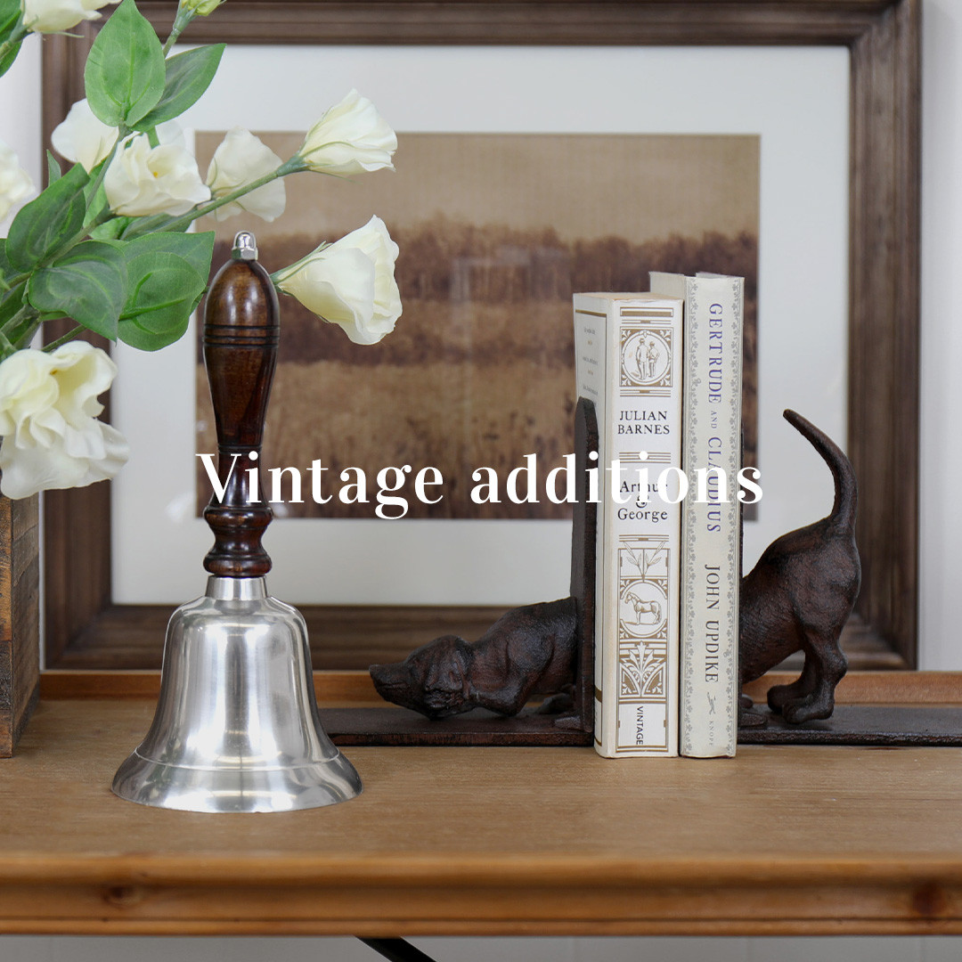 Adding Rustic Charm with Country Style Photo Frames