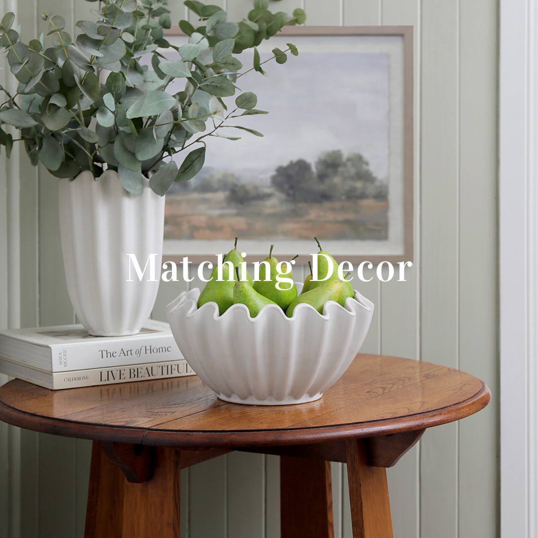 Elegant Simplicity: The Timeless Appeal of a White Vase in Modern Home Decor