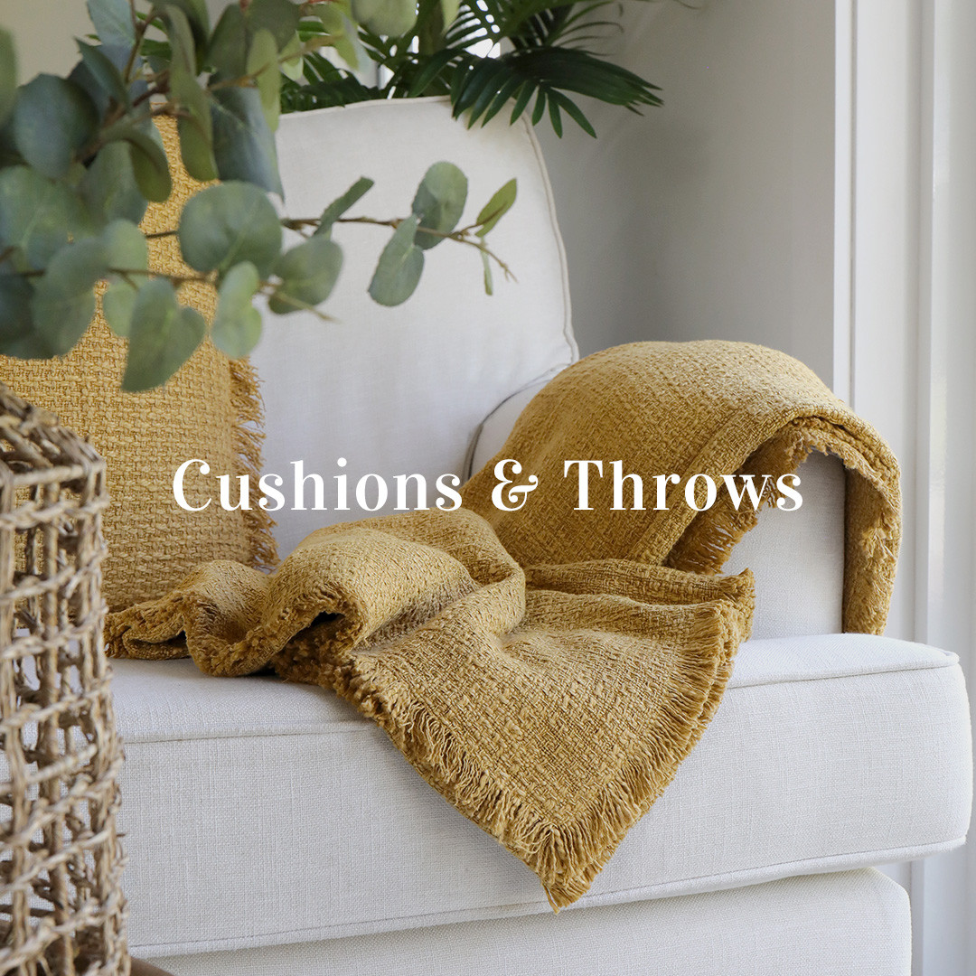 Welcome Home: Elegant Decor and Furniture Ideas for the Perfect Housewarming Gift
