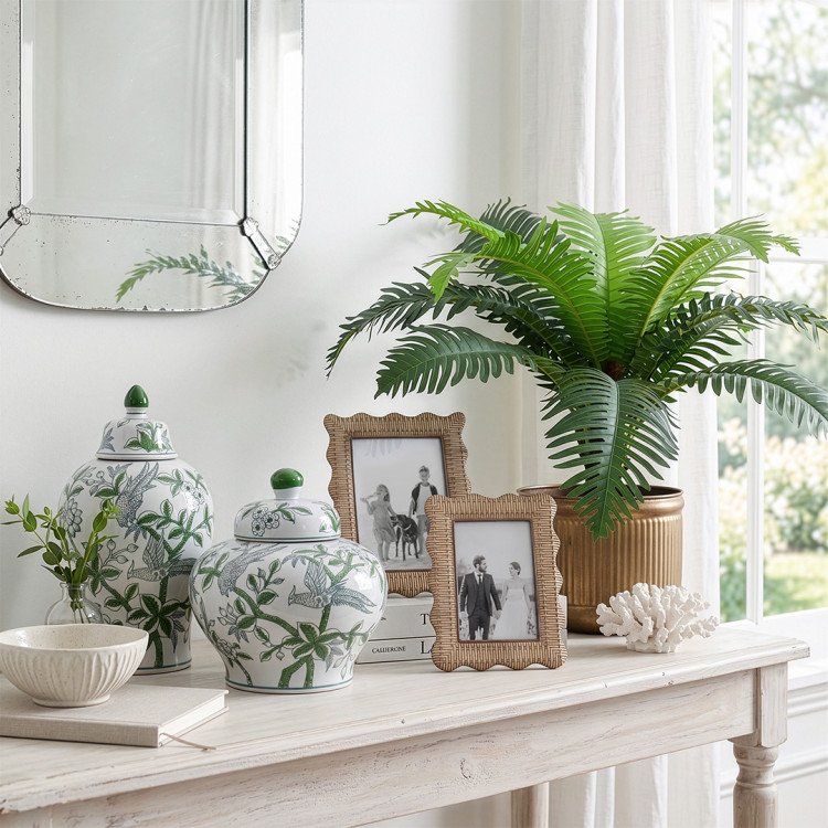 Beyond Photos: Innovative Uses for Picture Frames in Your House