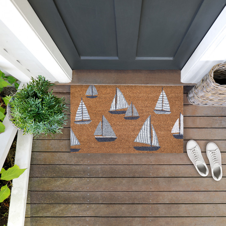 Add Hamptons Charm to Your Home with These Doormat Ideas