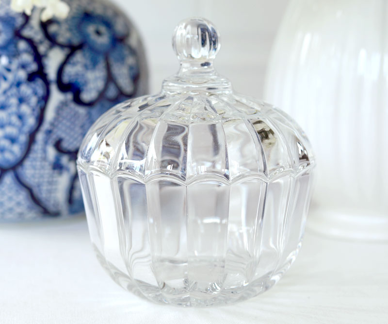 Evie Ribbed Glass Jar With Lid - Large