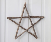 Dovecote LED Star Wreath