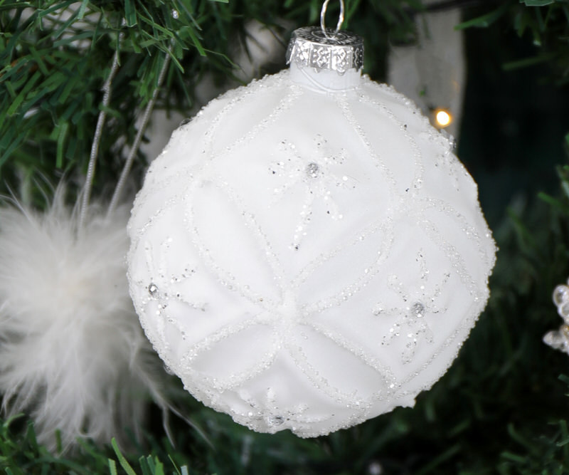 Set 2 Harmony White Glitter Baubles