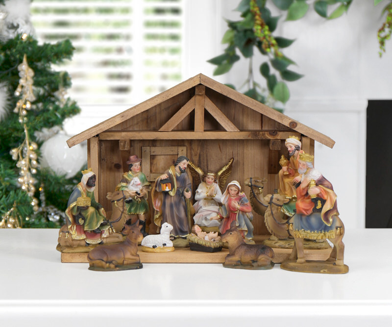 Classic Christmas Nativity Set + Wooden Stable