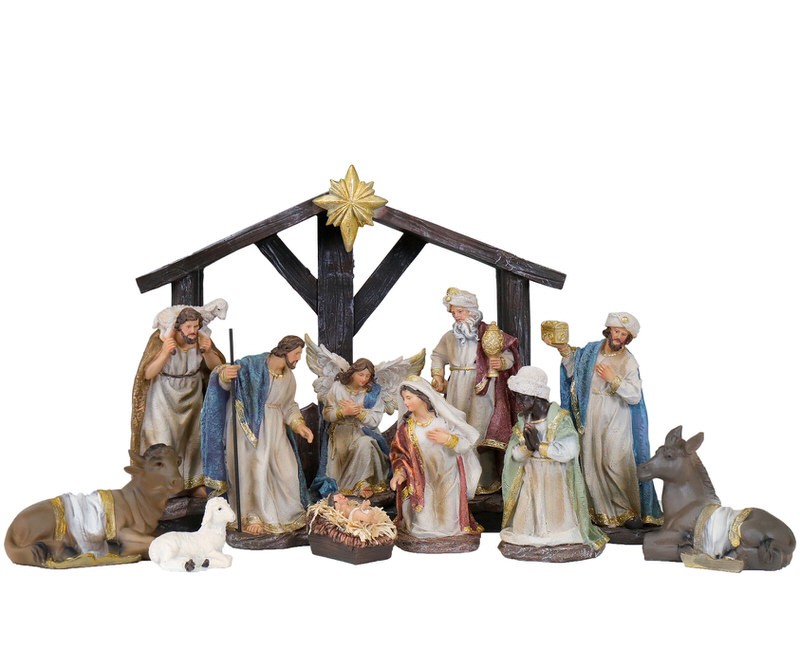 Hosanna Traditional Nativity Set + Stable