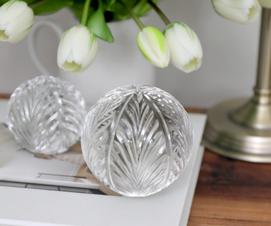 Large Park Lane Wingcut Glass Ball