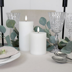 15cm White Uyuni Flameless Candle - 8cm Wide, designed to bring height, form and candlelight to a styled display