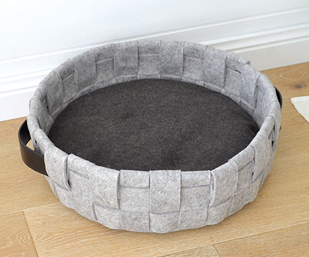 grey dog bed large round grey felt pe cane dog beds grey dog bed large round grey felt pe cane dog beds
