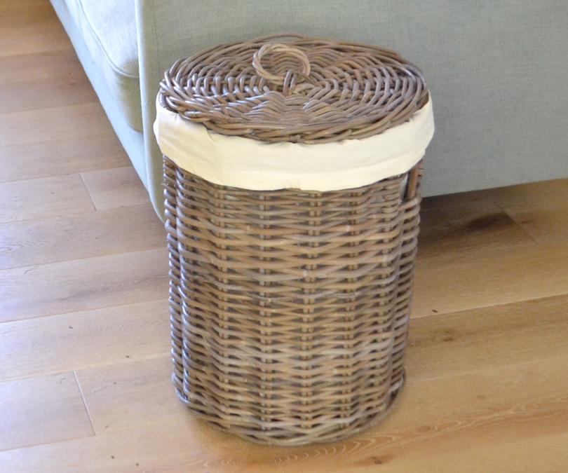 Provence Round Rattan Laundry Basket with Lid - Medium