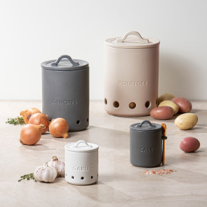 Sandstone Harvest Garlic Vault, presented as a standalone item for straightforward product identification