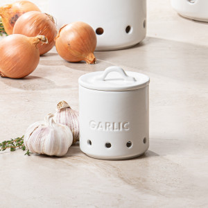 White Harvest Garlic Vault