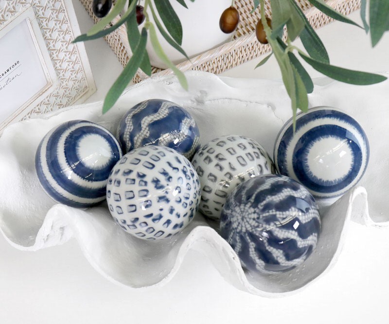 Set 3 Palm Island Blue Ceramic Balls - 7.5cm