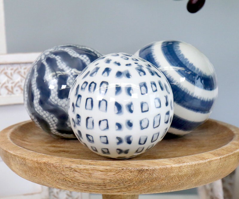 Set 3 Palm Island Blue Ceramic Balls - 7.5cm