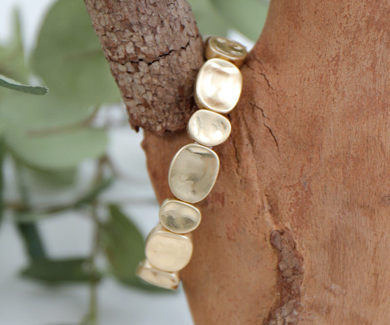 Small Pebble Gold Stretch Bracelet