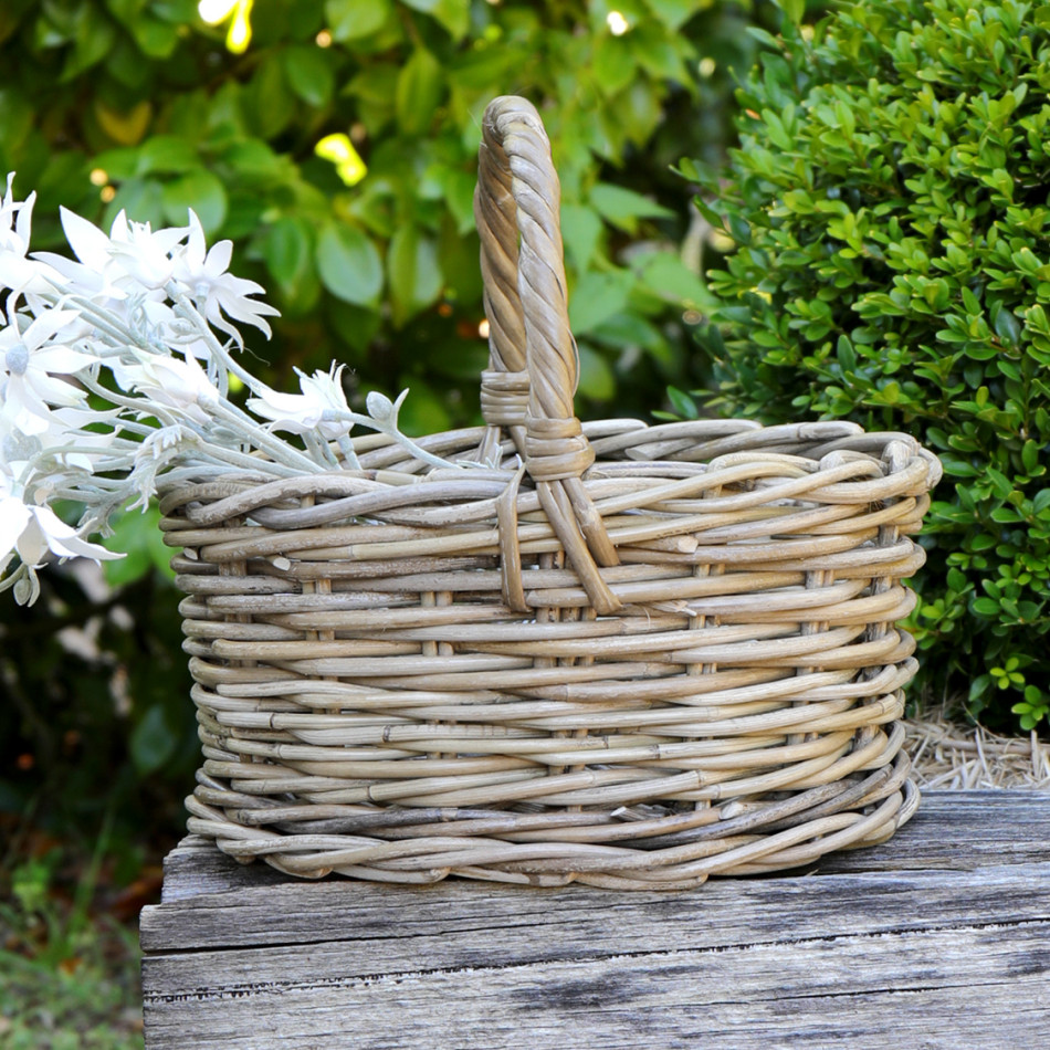 Carson Oval Carry Basket - Small, woven storage basket