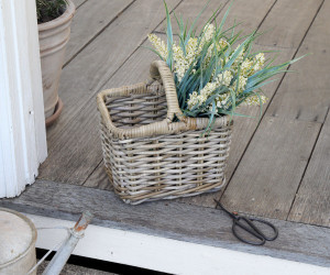 Applewood Carry Basket - Small