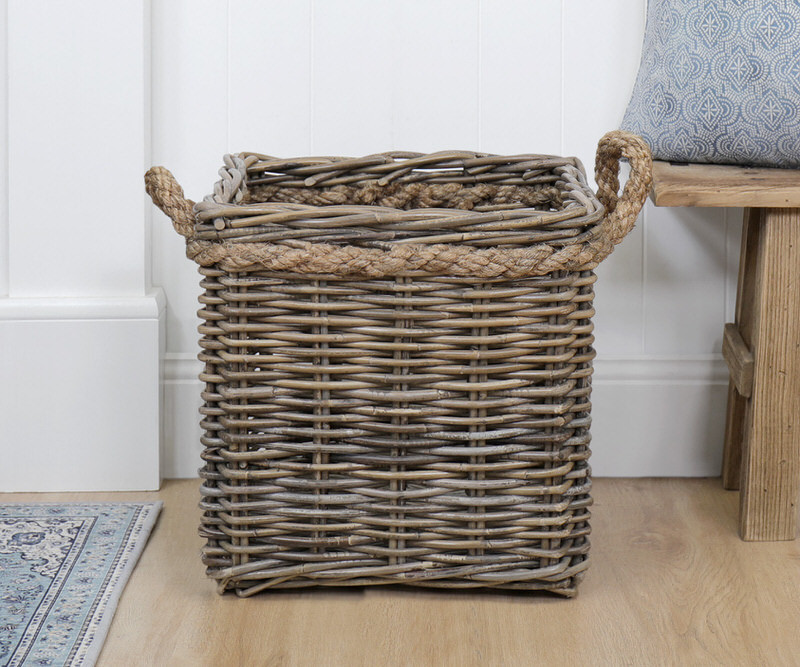 Medium Flintwood Square Rattan Basket