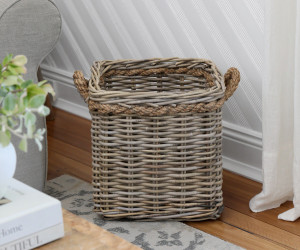 Medium Flintwood Square Rattan Basket