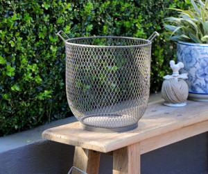 Medium Rocco Wire Mesh Basket