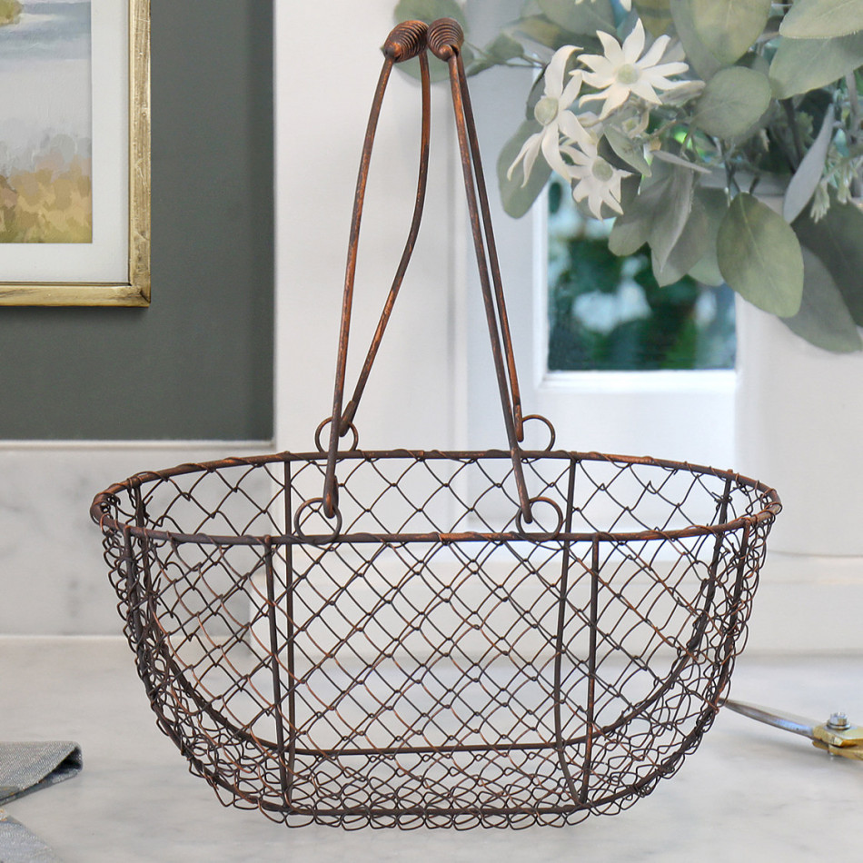 Small Wickford Wire Basket, a practical basket for household storage or display
