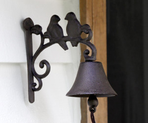 Pettistree Bird Wall Bell - Cast Iron Doorbell