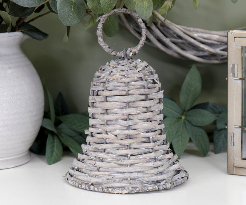 Medium Winterton Willow Bell Hanging Decoration