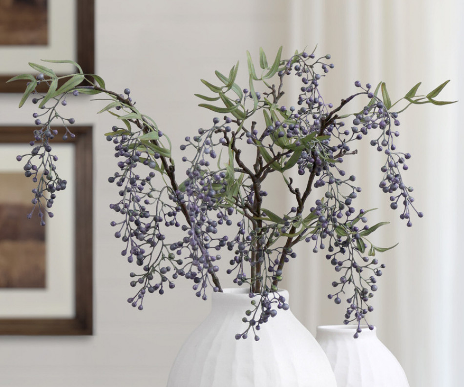 Blue Pepper Berry Spray