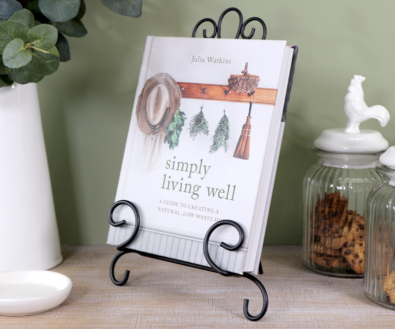 Lola Black Recipe Book Stand / Plate Stand