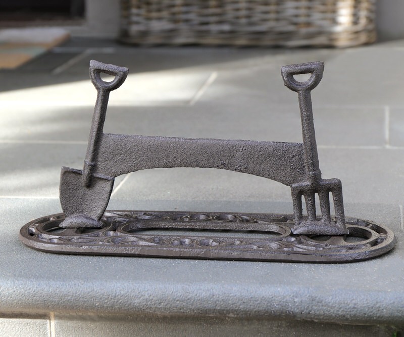 Gardener's Cast Iron Bootscraper