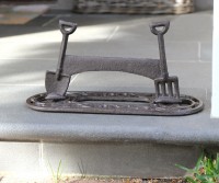 Gardener's Cast Iron Bootscraper