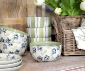 Isobel Blue Floral Bowl