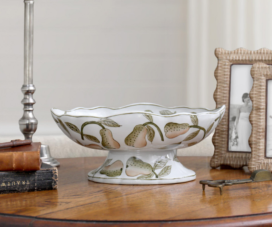 Maison Pear Pedestal Oval Bowl