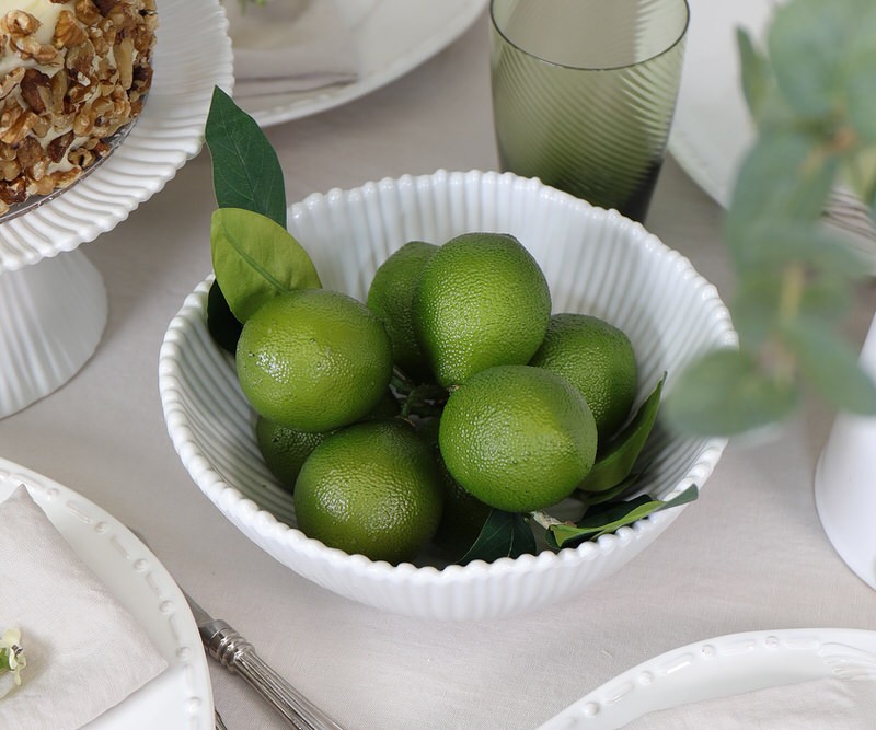 sorrento-ribbed-white-serving-bowl