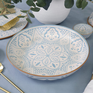 Rosecroft Blue & White Salad Bowl, decorative tableware