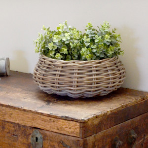 Amalfi Basket Bowl - Medium Produce Bowl, a practical basket for organising household items or creating a display