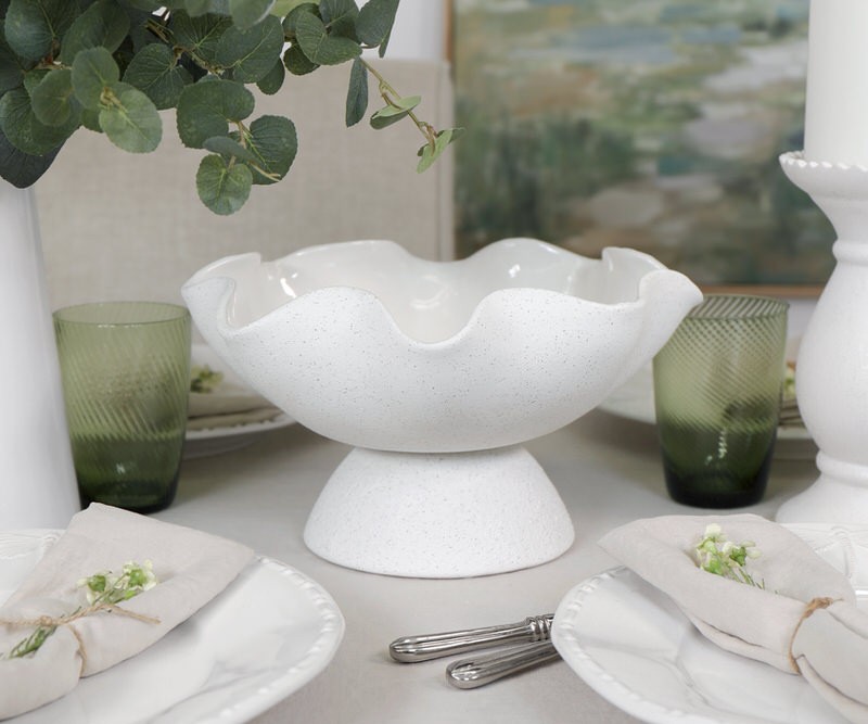 Wave White Pedestal Bowl