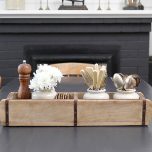 Double Brick Mould - Vintage Wooden Box Tray, a tabletop piece suited to serving food or creating a decorative display