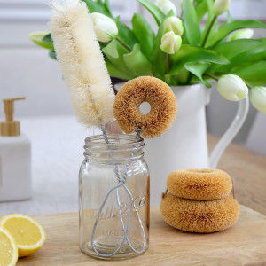 ZerO Natural Sisal Bottle Brush, a drinkware piece for serving and tabletop use