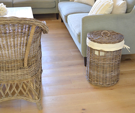 Provence Round Rattan Laundry Basket with Lid - Medium
