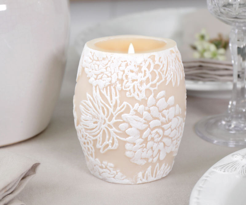 Chrysanthemum Handpainted Ivory Drum Candle - 9.5cm