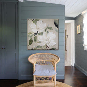 Calista White Magnolia I Canvas Painting, a wall display piece featuring the named subject and composition