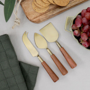 Set of 3 Argyle Cheese Knives, shown as a standalone product for clear identification