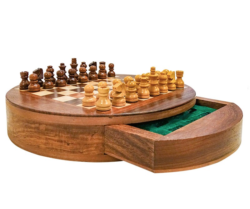 Hadrian Round Wooden Chess Set - 23cm