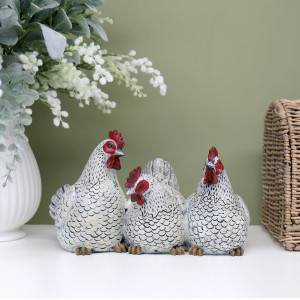 Harriet & Friends Row of White Hens